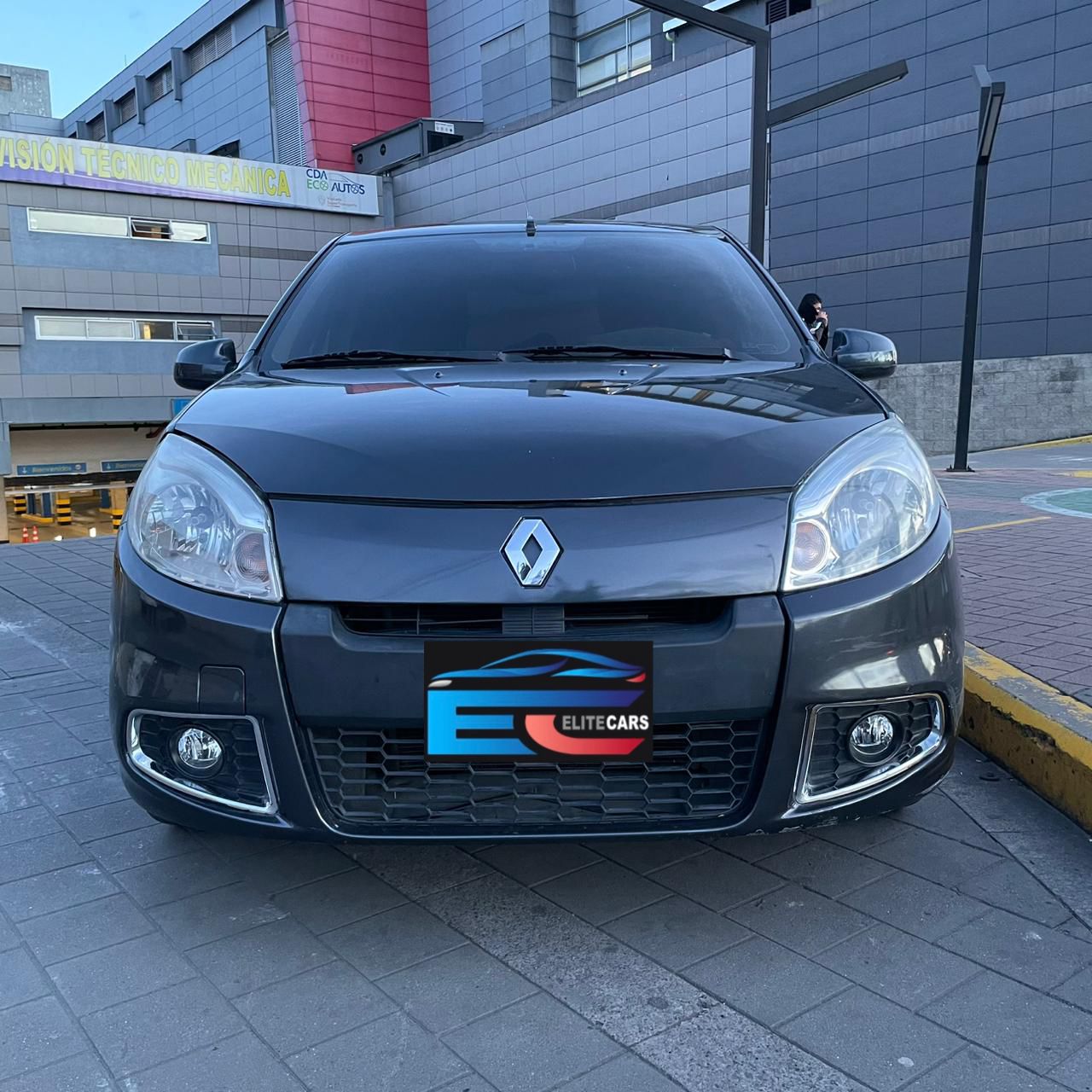 RENAULT SANDERO EXPRESSION 2016