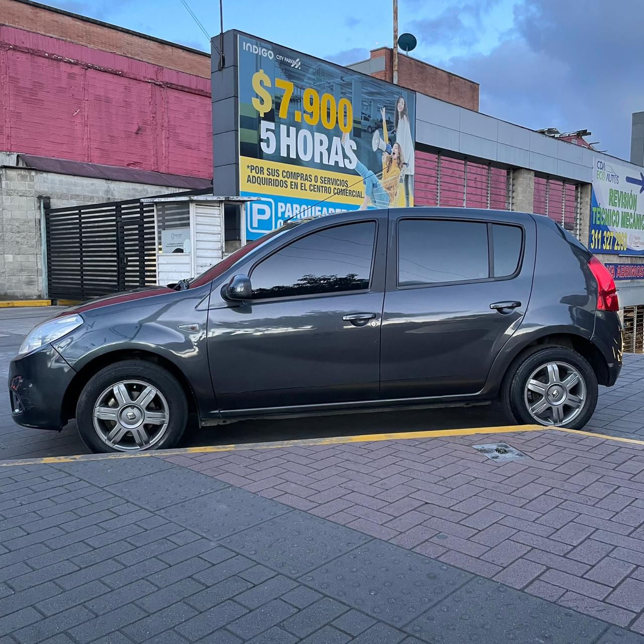 RENAULT SANDERO EXPRESSION 2016