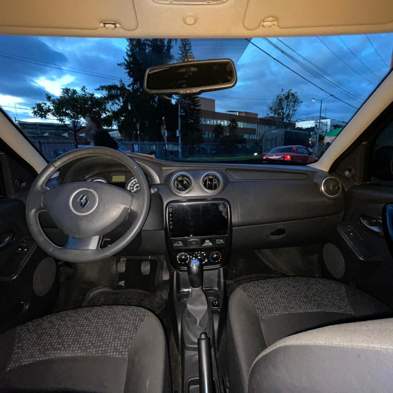 RENAULT SANDERO EXPRESSION 2016