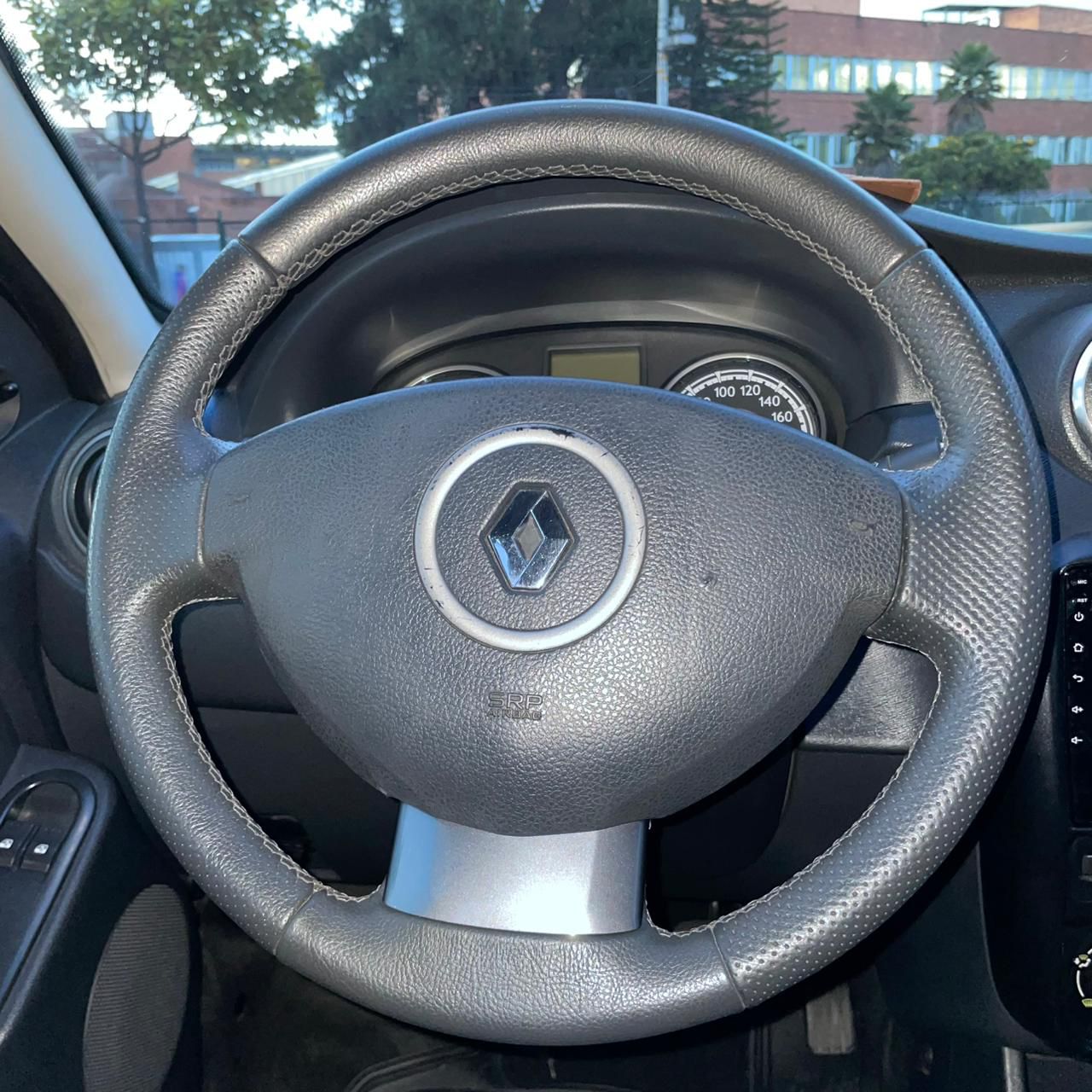 RENAULT SANDERO EXPRESSION 2016