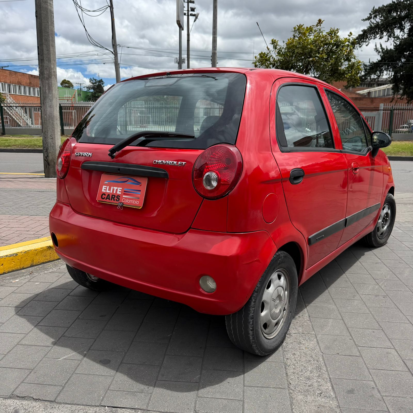 CHEVROLET SPARK LT MT 1000CC SA MOD 2013