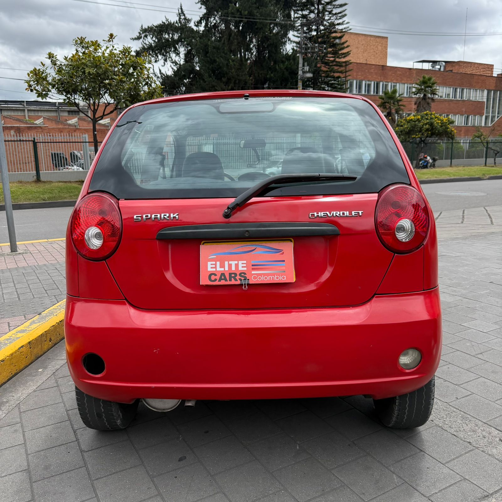 CHEVROLET SPARK LT MT 1000CC SA MOD 2013