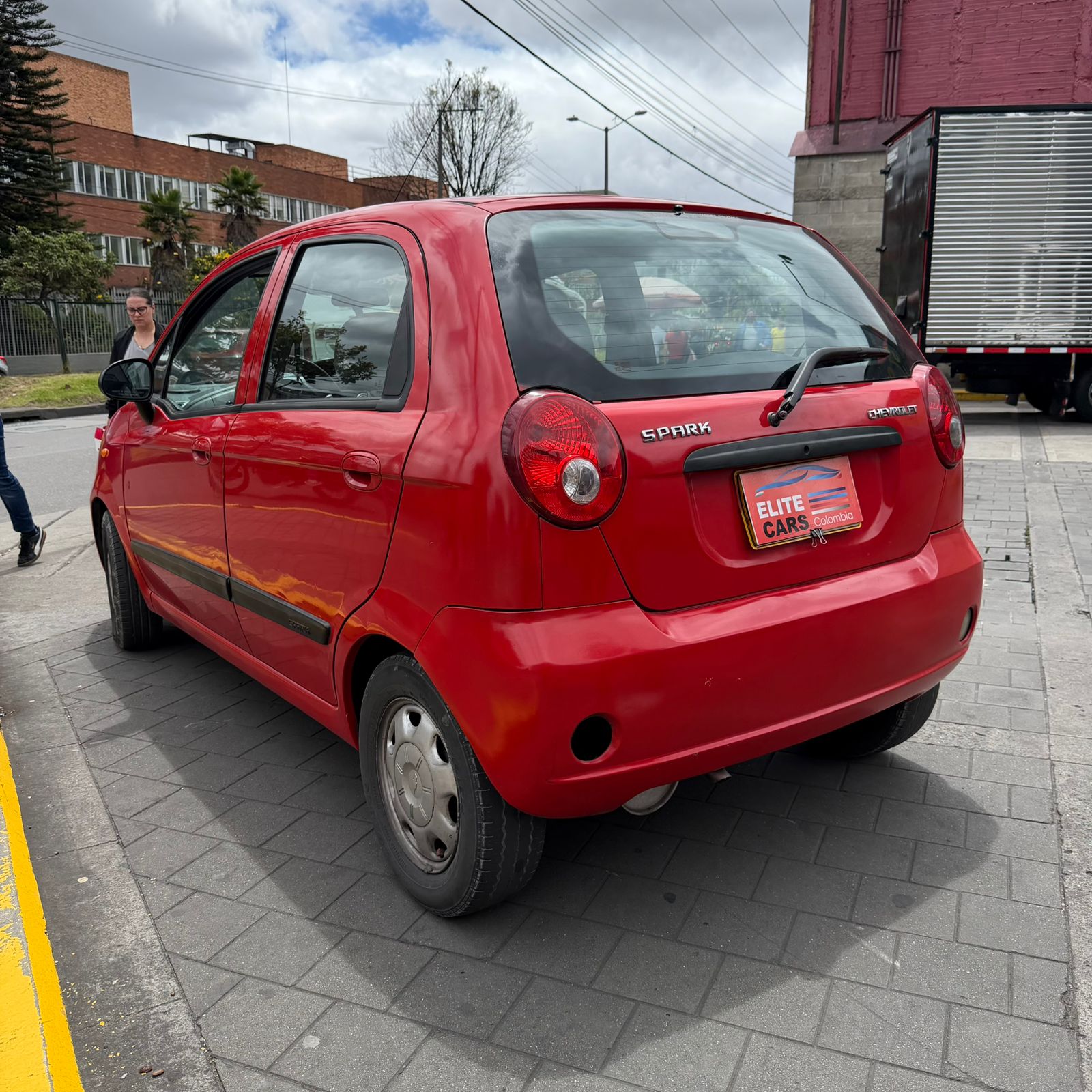 CHEVROLET SPARK LT MT 1000CC SA MOD 2013